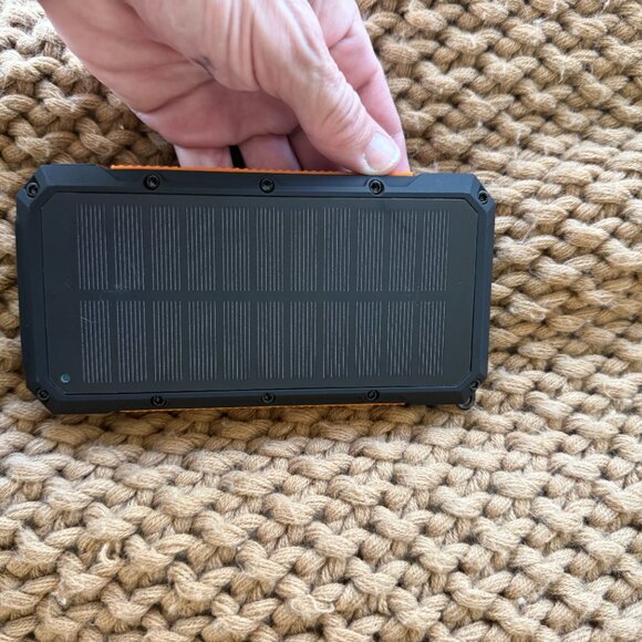 Rugged Solar & Fast Charge Power Bank Bundle w/ Cables - Picture 14 of 16
